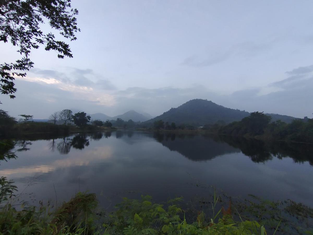 فندق Royal Mountain Hut Ratchaburi المظهر الخارجي الصورة