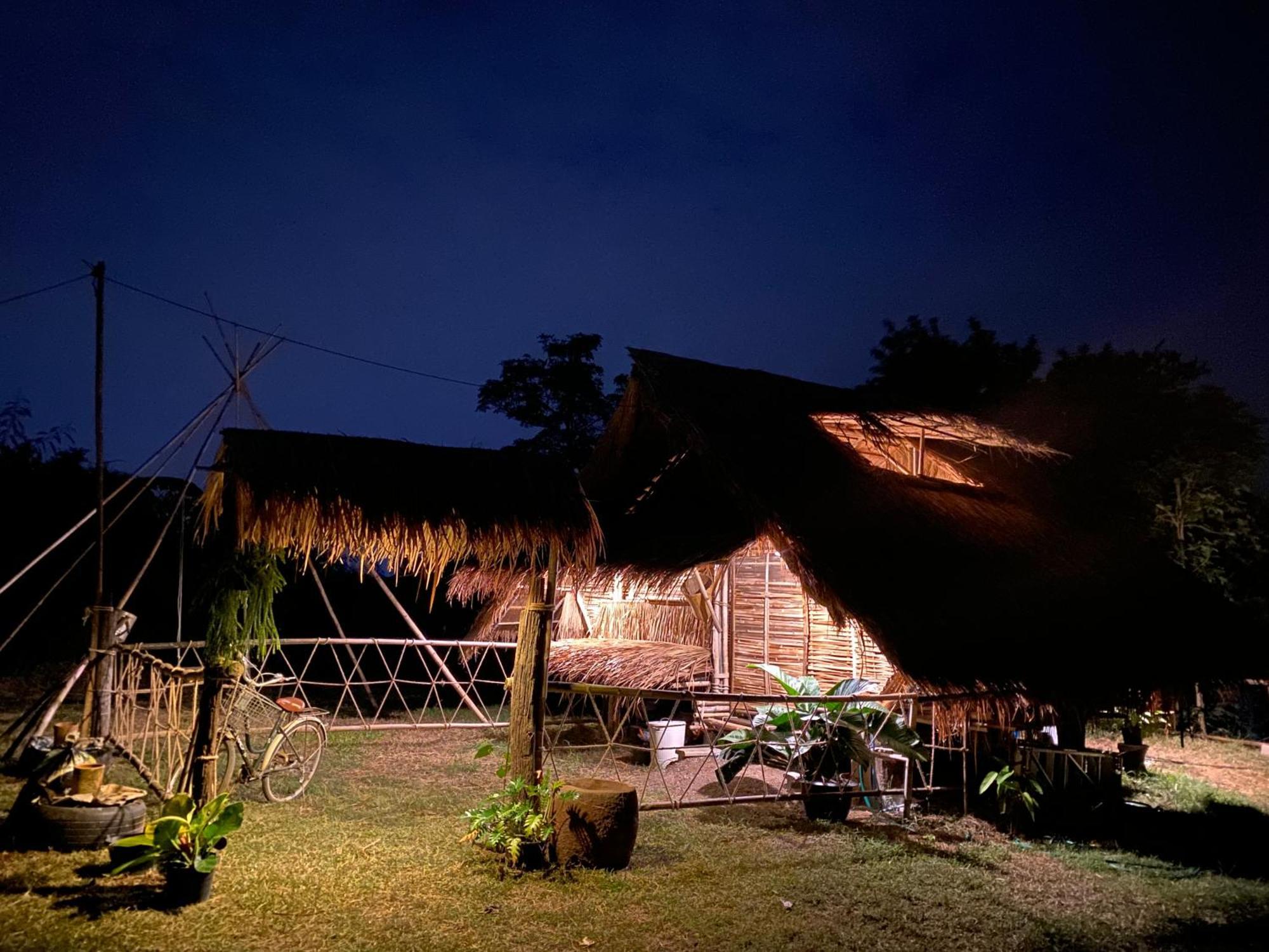 فندق Royal Mountain Hut Ratchaburi المظهر الخارجي الصورة