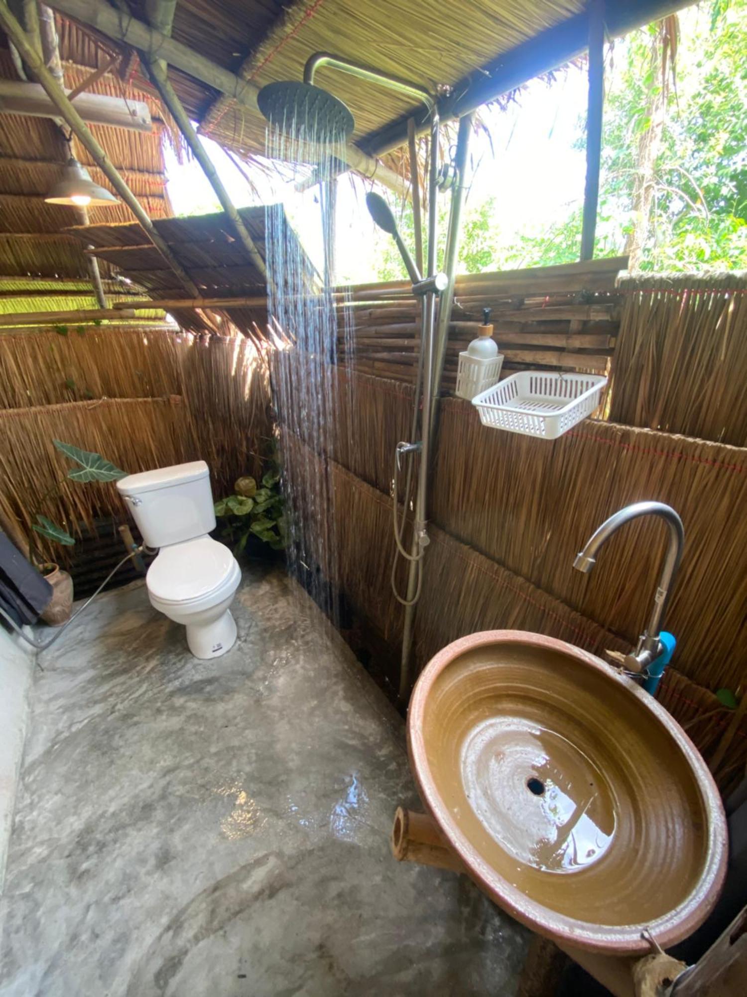 فندق Royal Mountain Hut Ratchaburi المظهر الخارجي الصورة